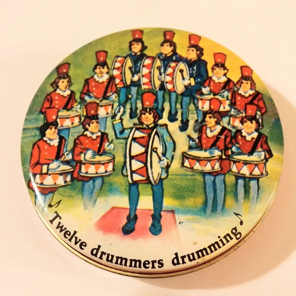 Vintage Holiday Tin Christmas Container Twelve Drummers Drumming